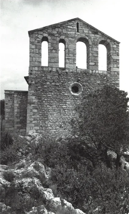 El campanario restaurado