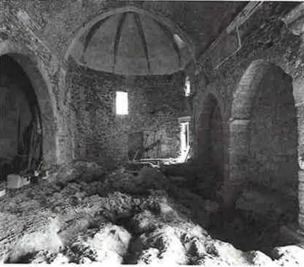 El interior durante la excavación